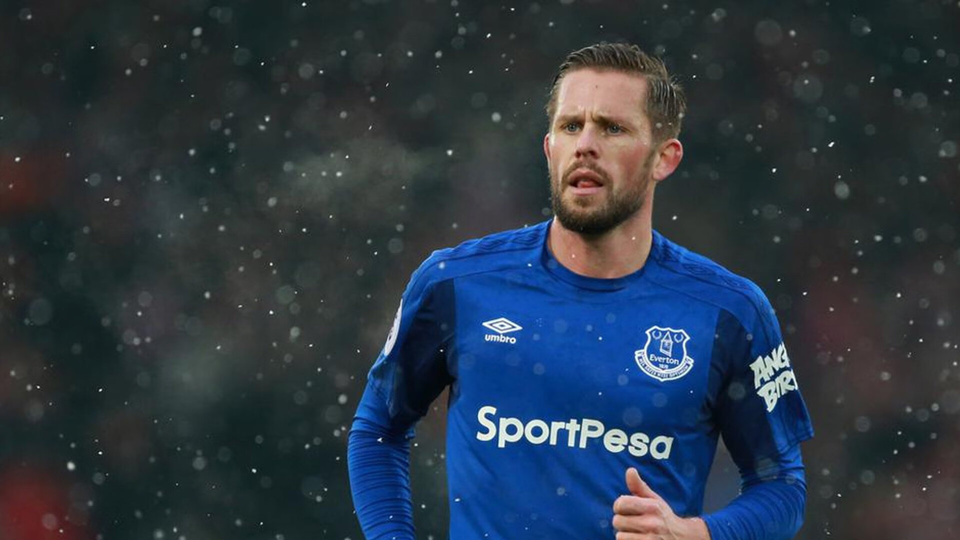 中国男足世预赛主场2比0完胜巴勒斯坦 武磊点射破门再献制胜助攻